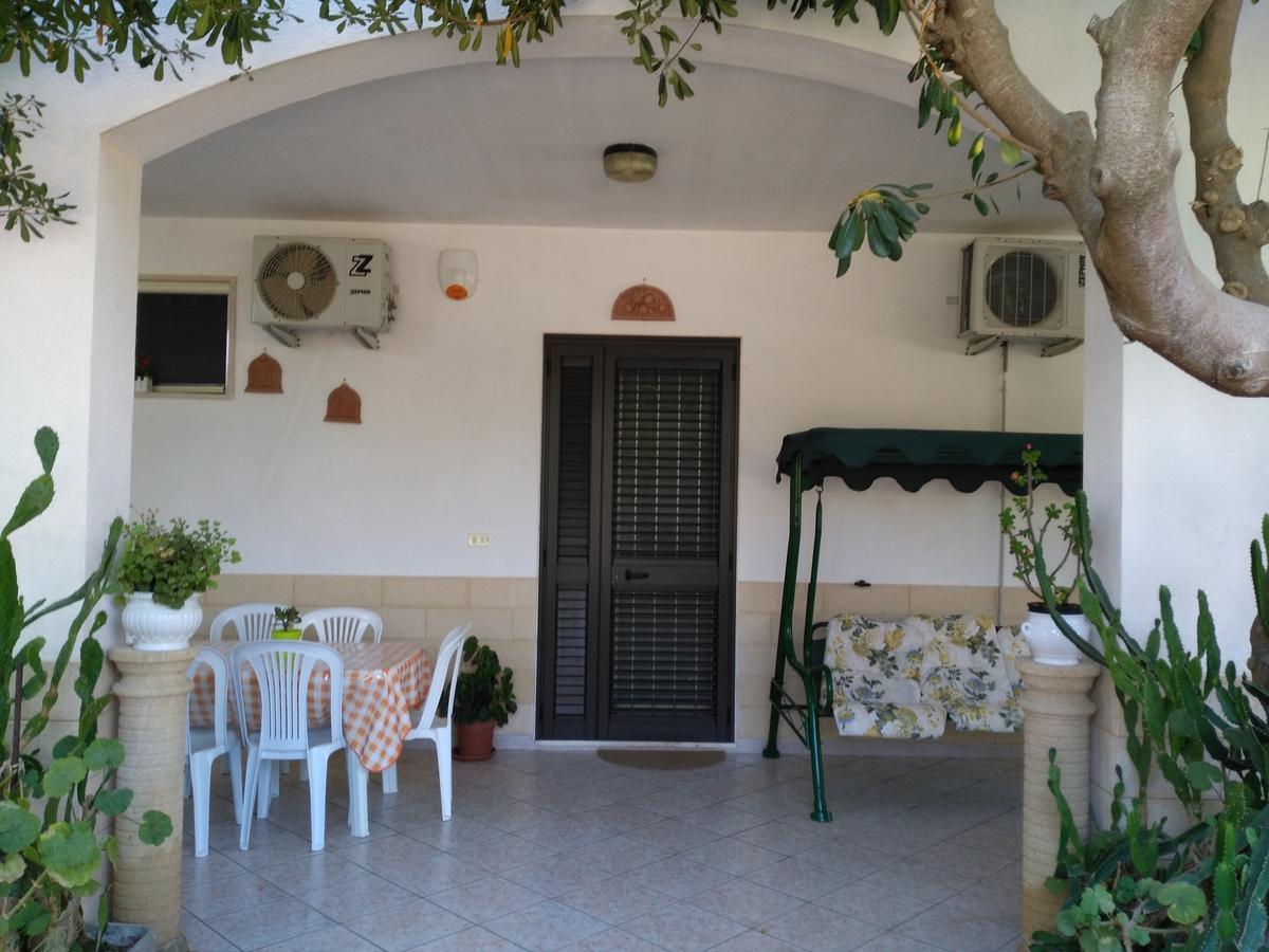Torre Inserraglio B&B Il Melograno Salento المظهر الخارجي الصورة